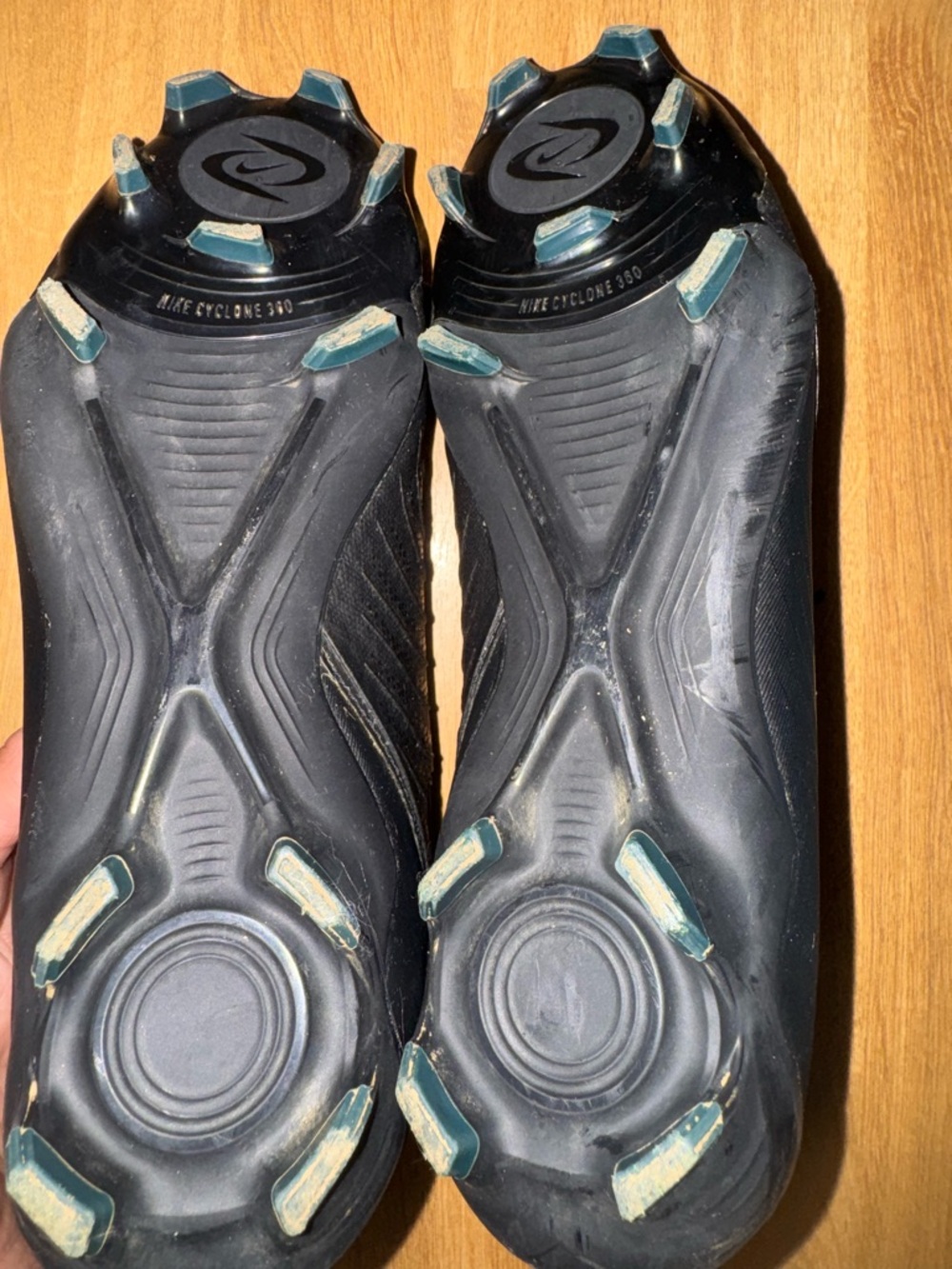 Youth Nike Phantom Luna Black Teal Soccer Cleats - Picture 4 of 12